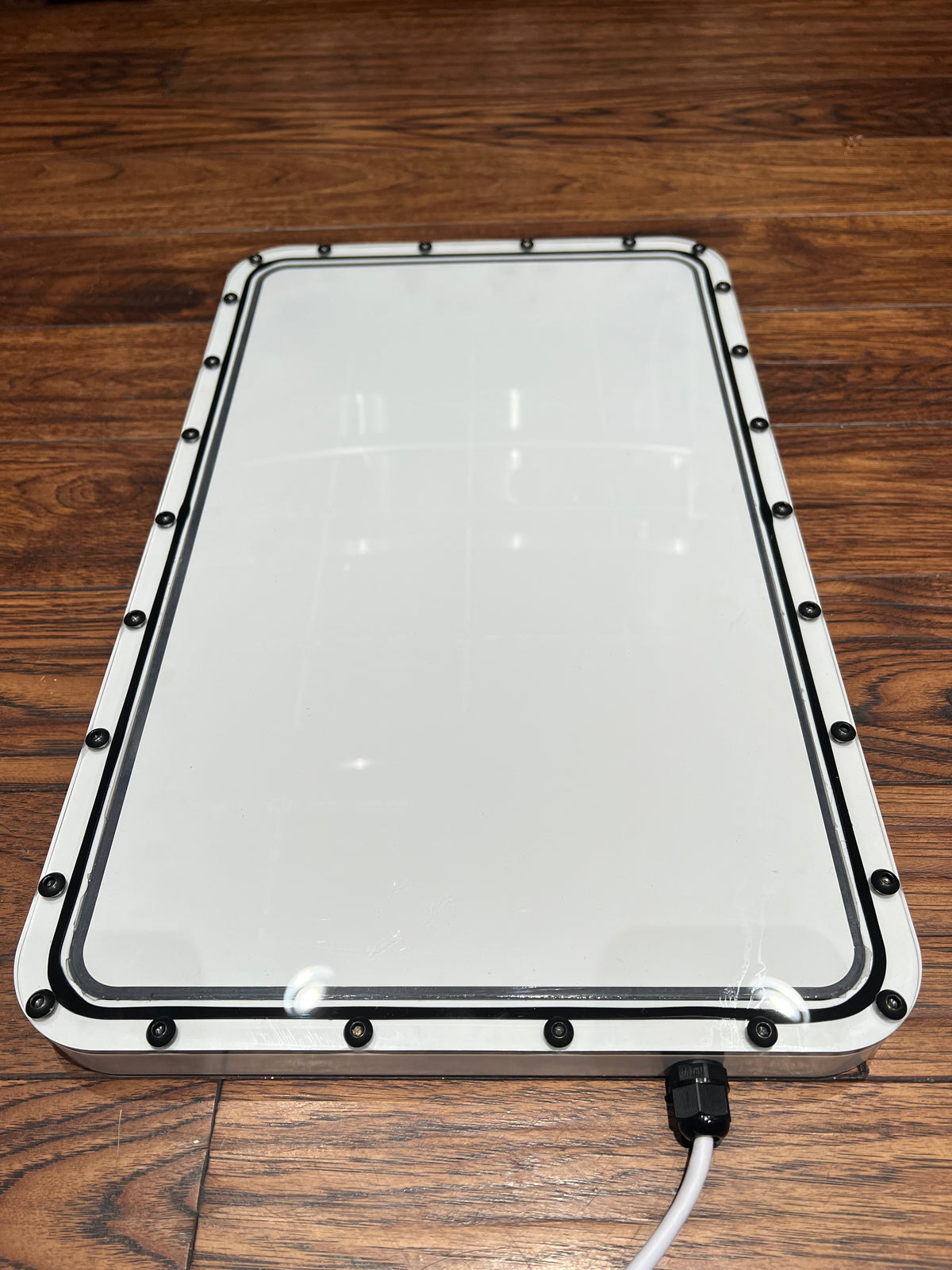 Star-Mount Flat Mount Pro with RJ45